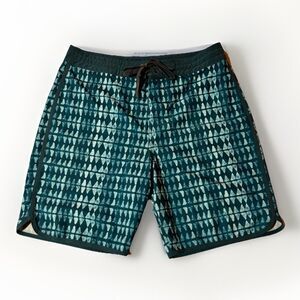 Prana Blue Geometric Shapes Shorts Men's Size 31 Beach Swim Run Outdoor Walking